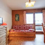 Appartement Les Jardins Du Mont-blanc-4 By Interhome