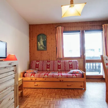 Apartment Les Jardins Du Mont-blanc-4 By Interhome